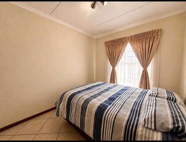 2 BEDROOM APARTMENT FOR SALE IN MONAVONI